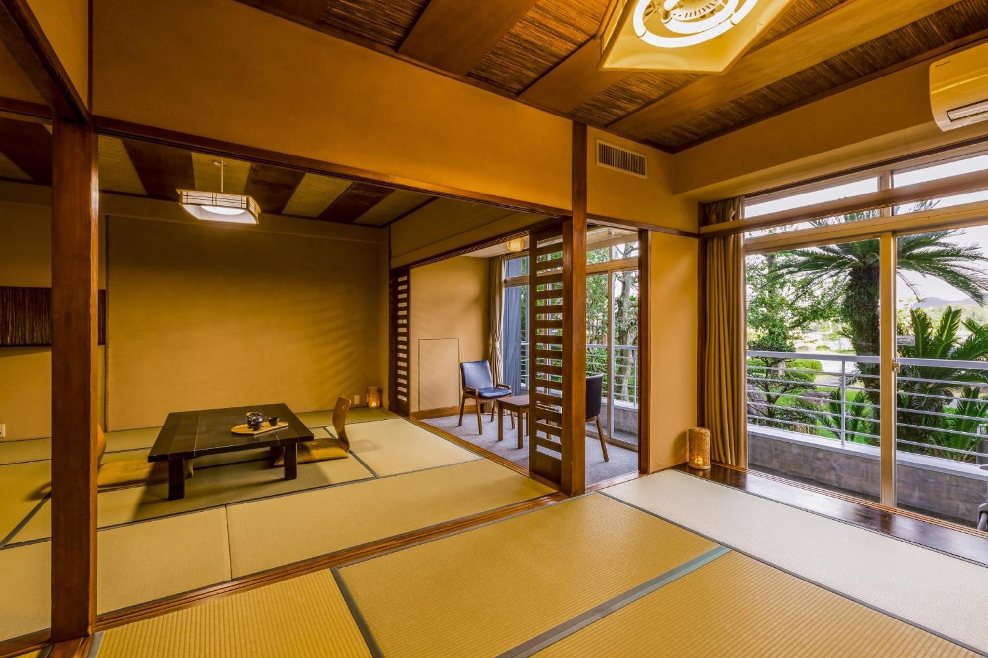 Hotel Ooedo Onsen Monogatari Premium Shirahama Saichoraku Exteriér fotografie